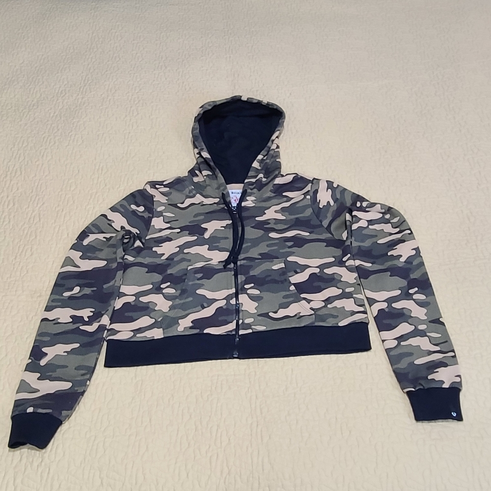 True Religion cropped camo hoodie size L - Picture 3 of 10